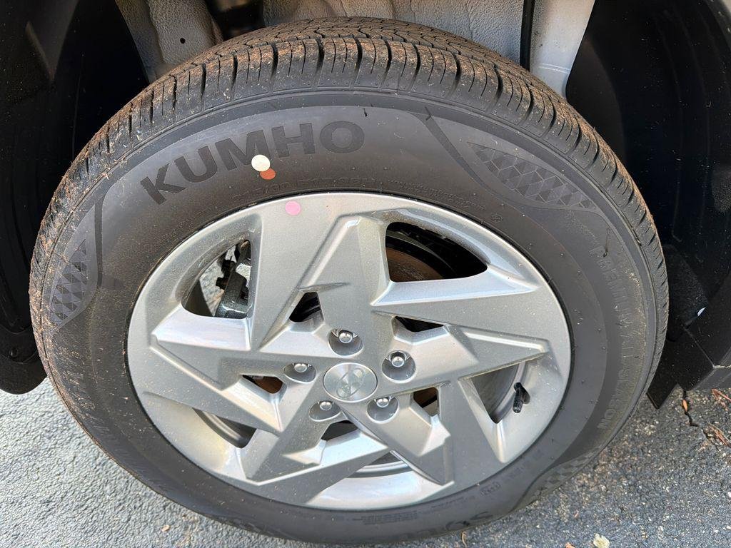 New 2026 White Hyundai SE FWD image 17