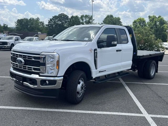 New 2026 White Ford XL image 7