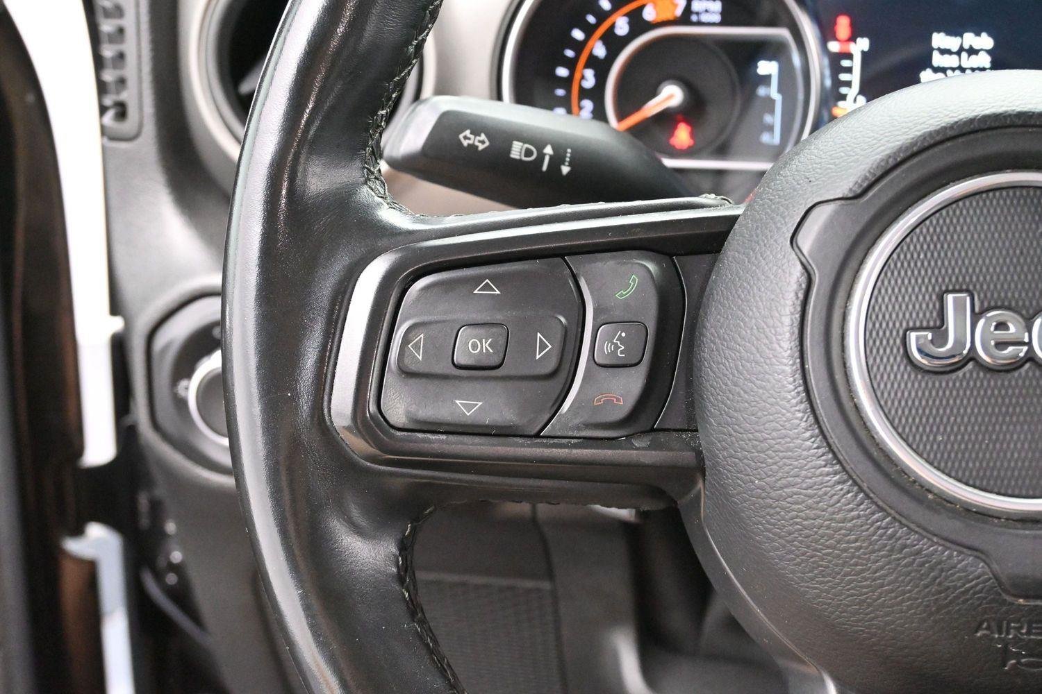 Used 2022 Black Clearcoat Jeep Unlimited Sport S image 17