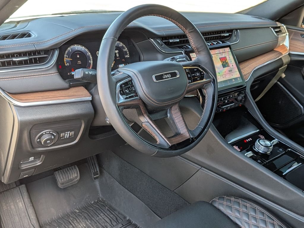 Used 2024 White Jeep Summit image 35