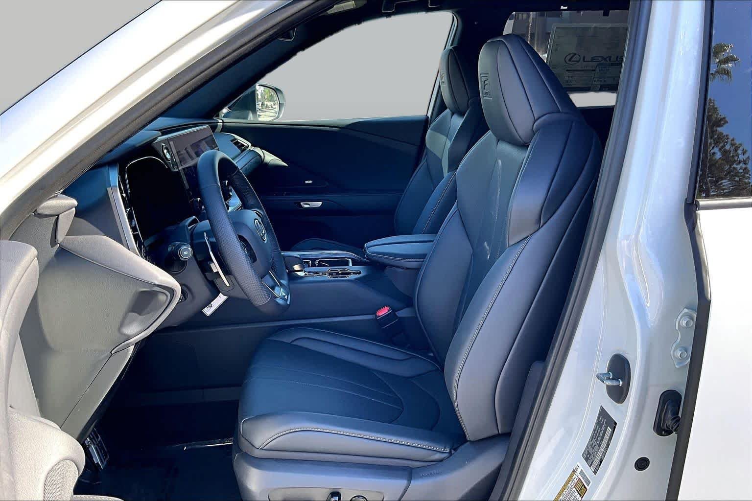 New 2026 Wind Chill Pearl Lexus F SPORT PERFORMANCE PREMIUM AWD image 18