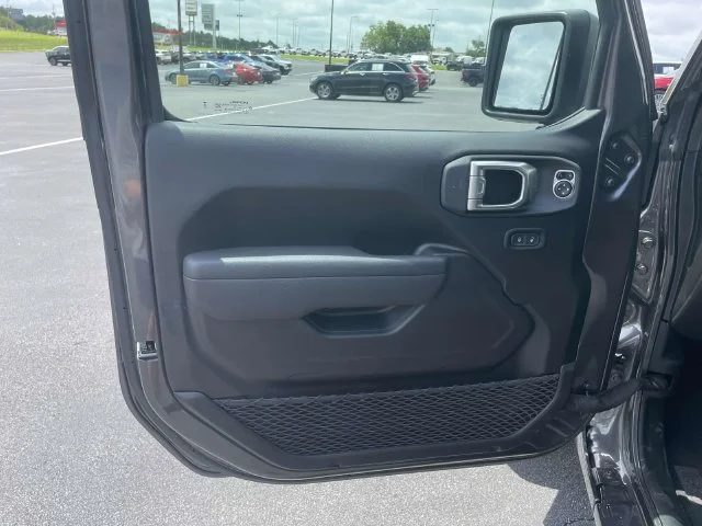 2025 Jeep Wrangler 4-Door Sport S - Photo 15