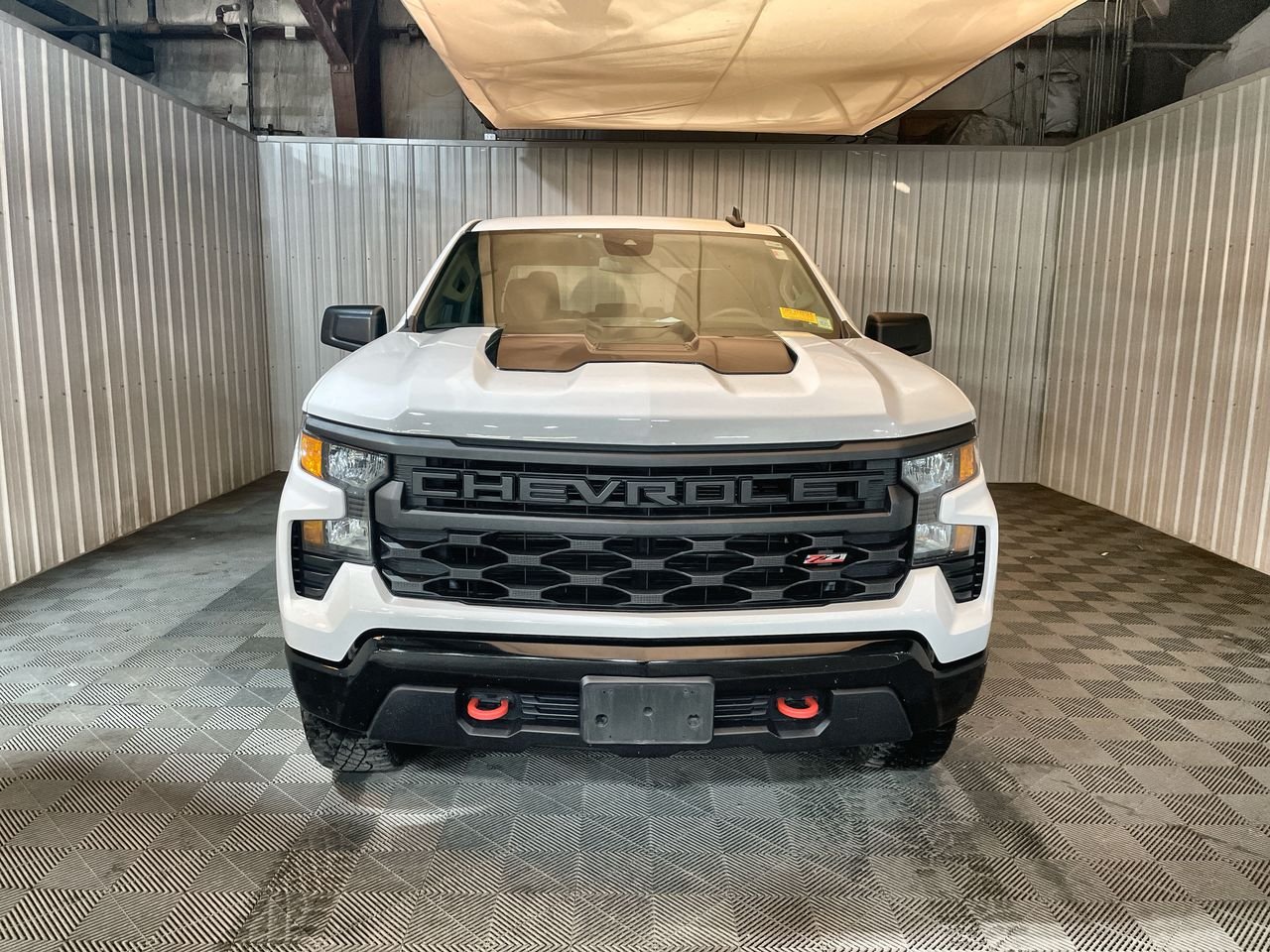 Used 2024 Summit White Chevrolet Custom Trail Boss image 26