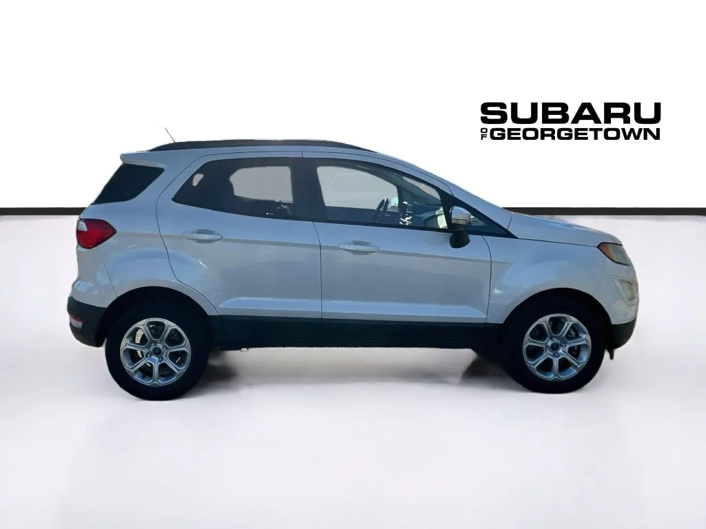 Used 2018 White Ford SE image 8