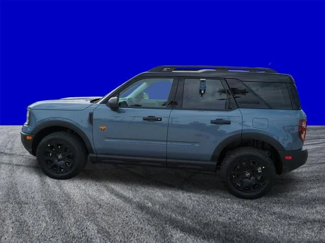 New 2026 Azure Gray Metallic Tri-Coat Ford Badlands® image 7
