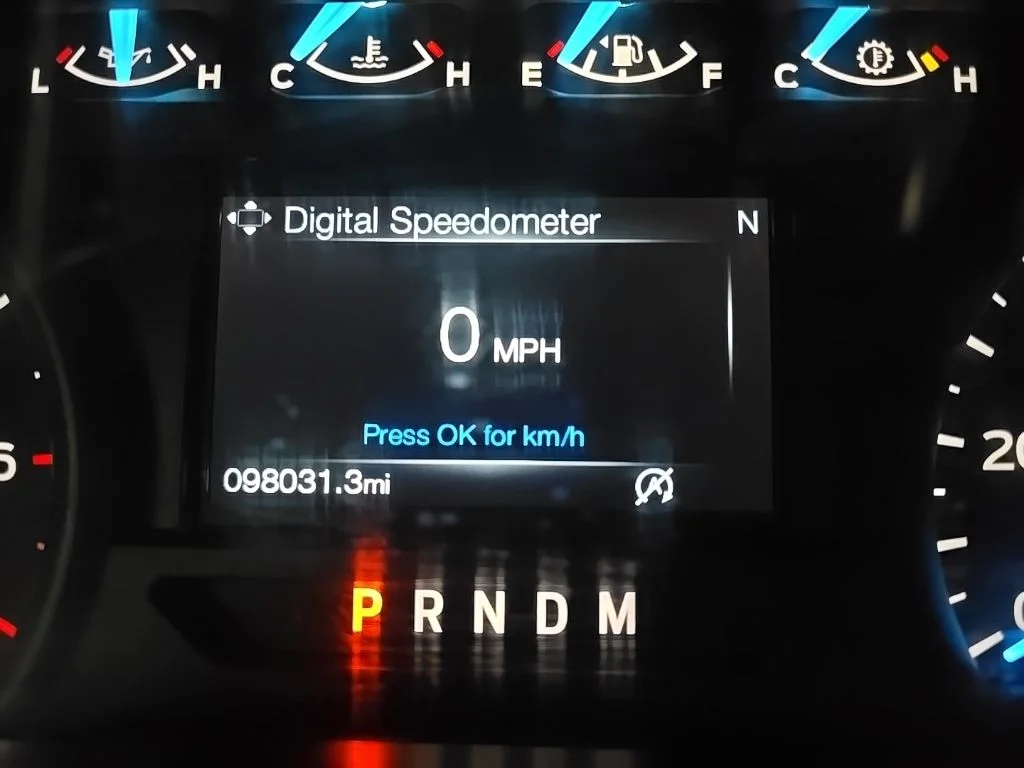 Used 2018 Gray Ford XL image 28