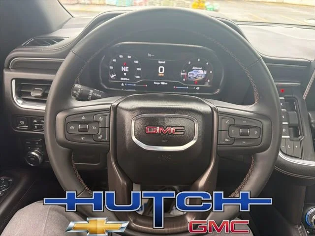 Used 2024 Onyx Black GMC AT4 image 31