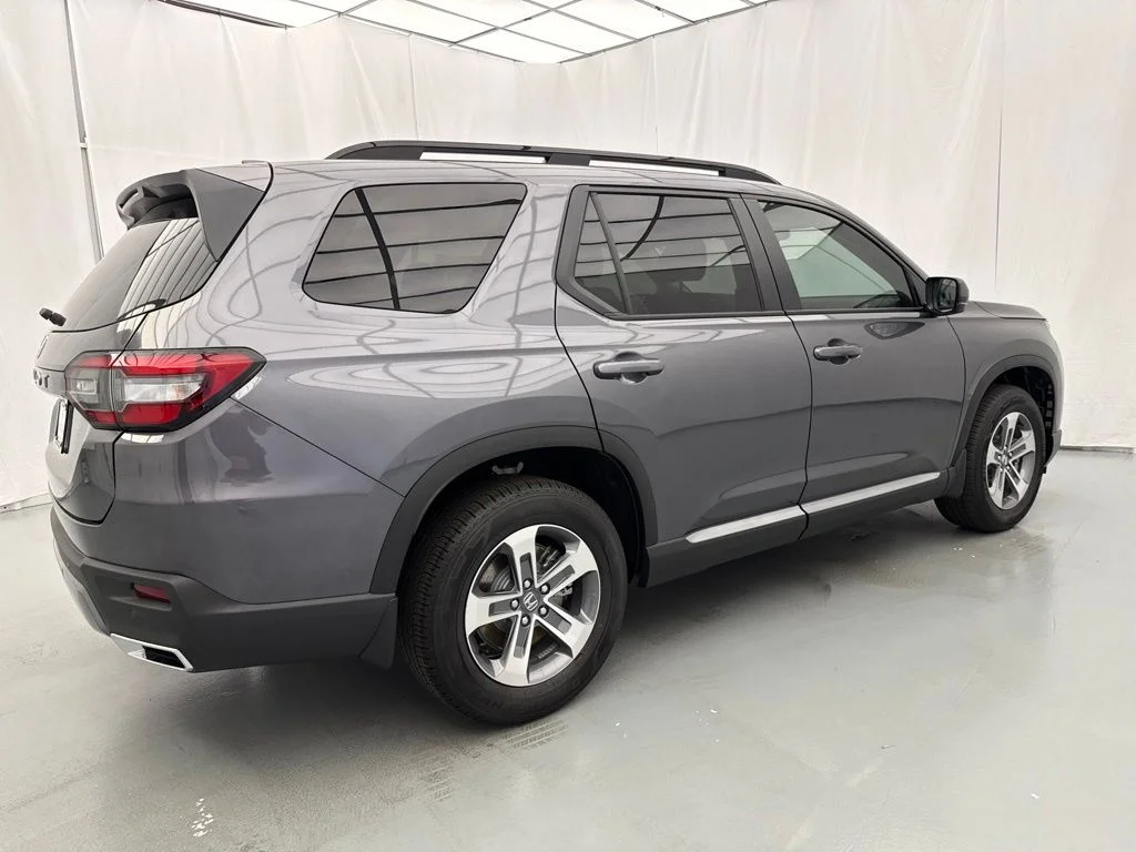 New 2026 Modern Steel Metallic Honda EX-L image 12