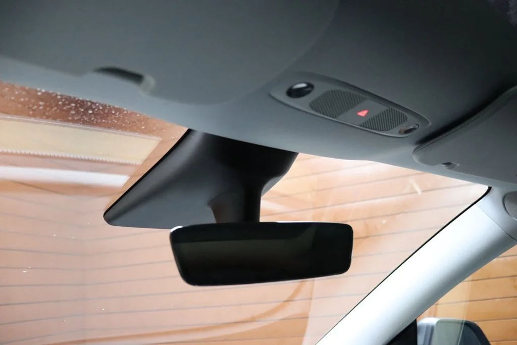 Used 2020 Solid Black Tesla Long Range image 53