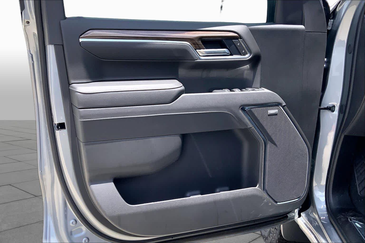 2026 Chevrolet Silverado 1500 LT Trail Boss - Photo 11