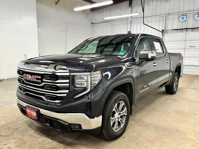 Used 2026 Silver GMC SLT image 3