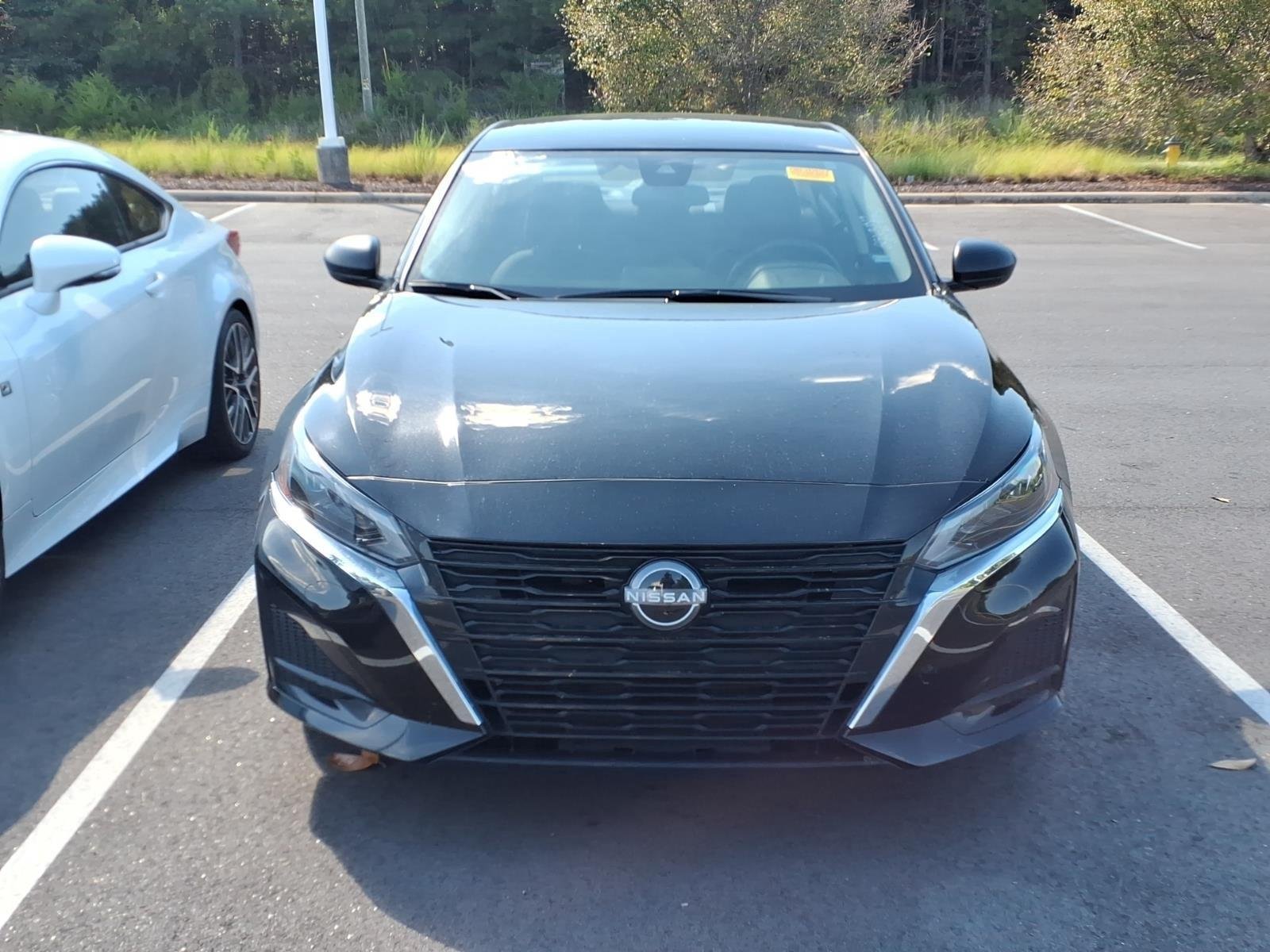 Used 2025 Super Black Nissan SV image 2