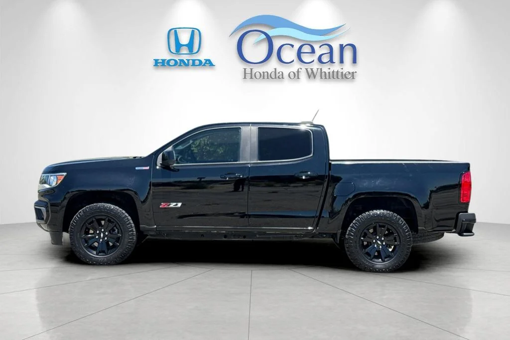 Used 2022 Black Chevrolet Z71 image 7