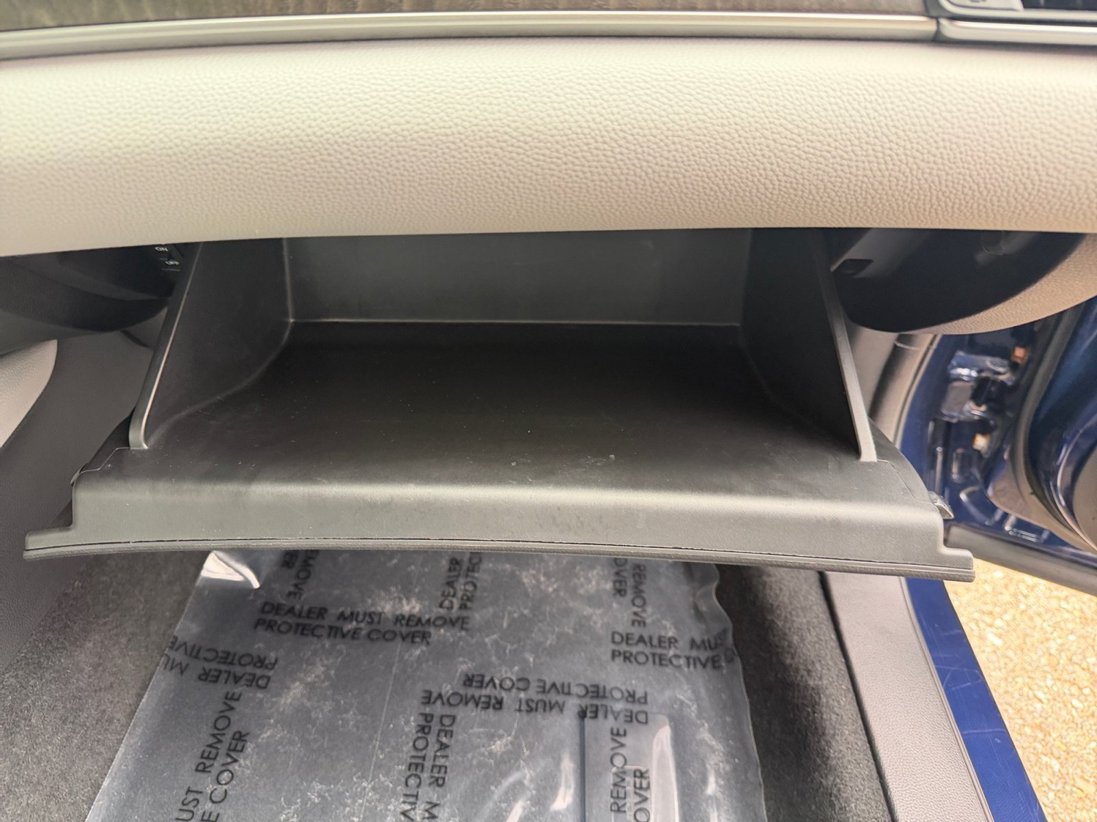 Used 2018 Blue Honda EX 1.5T image 31