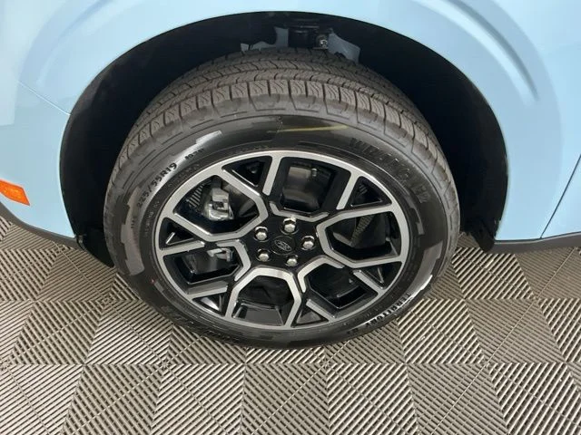 New 2026 Light Blue Ford Lariat image 31