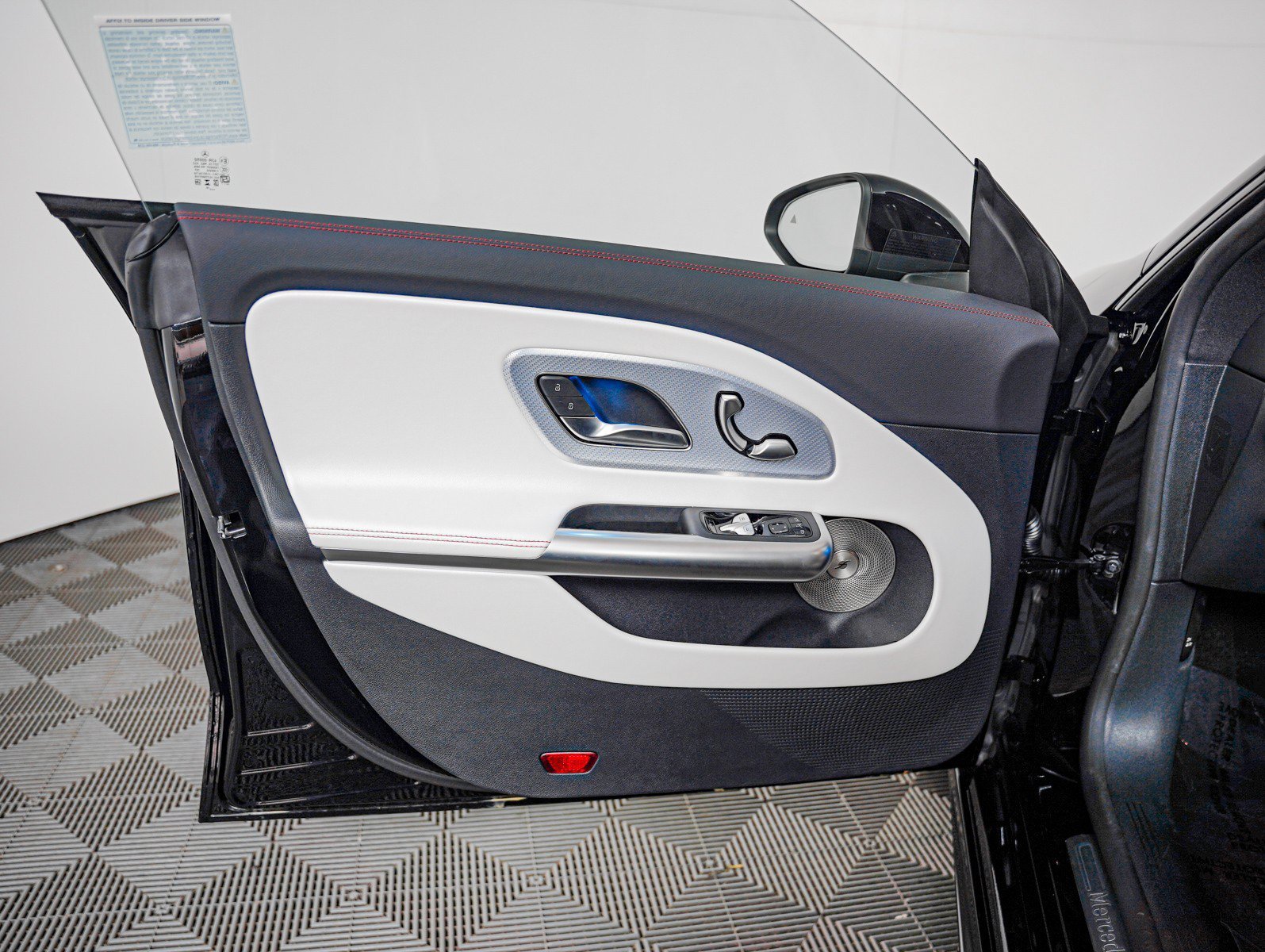 New 2027 Night Black Mercedes-Benz CLA 250+ image 22