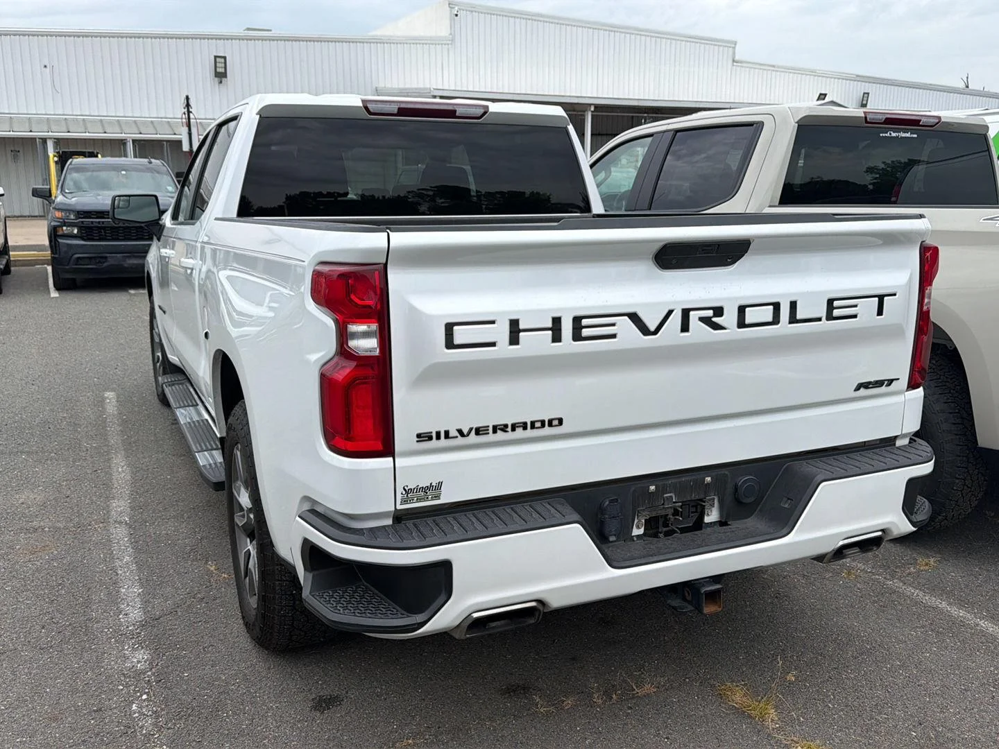 Used 2021 IRIDESCENT PEARL TRICOAT Chevrolet RST image 10