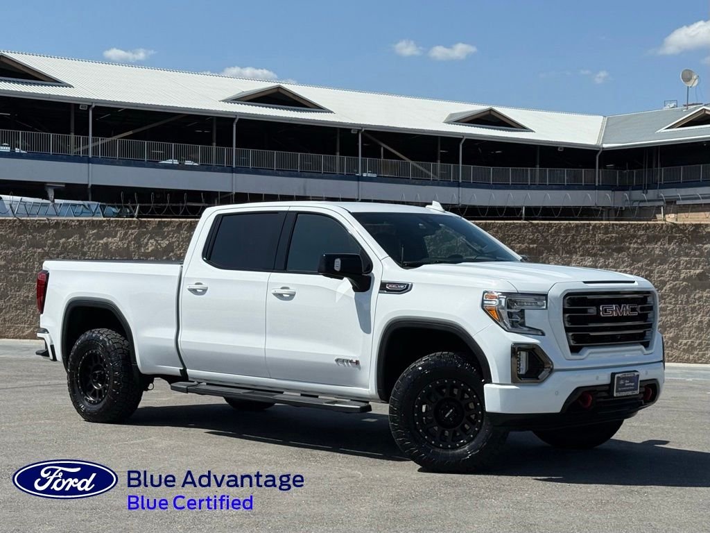 2020 GMC Sierra 4WD Crew Cab Standard Box AT4's photo