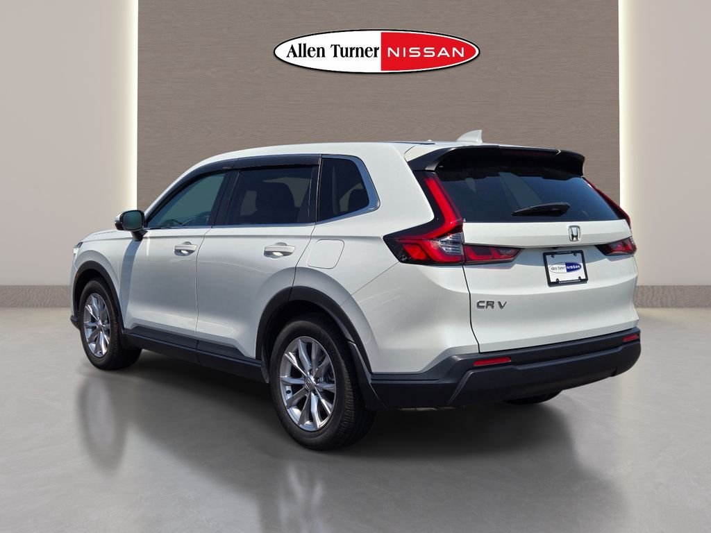 Used 2023 White Honda EX image 9