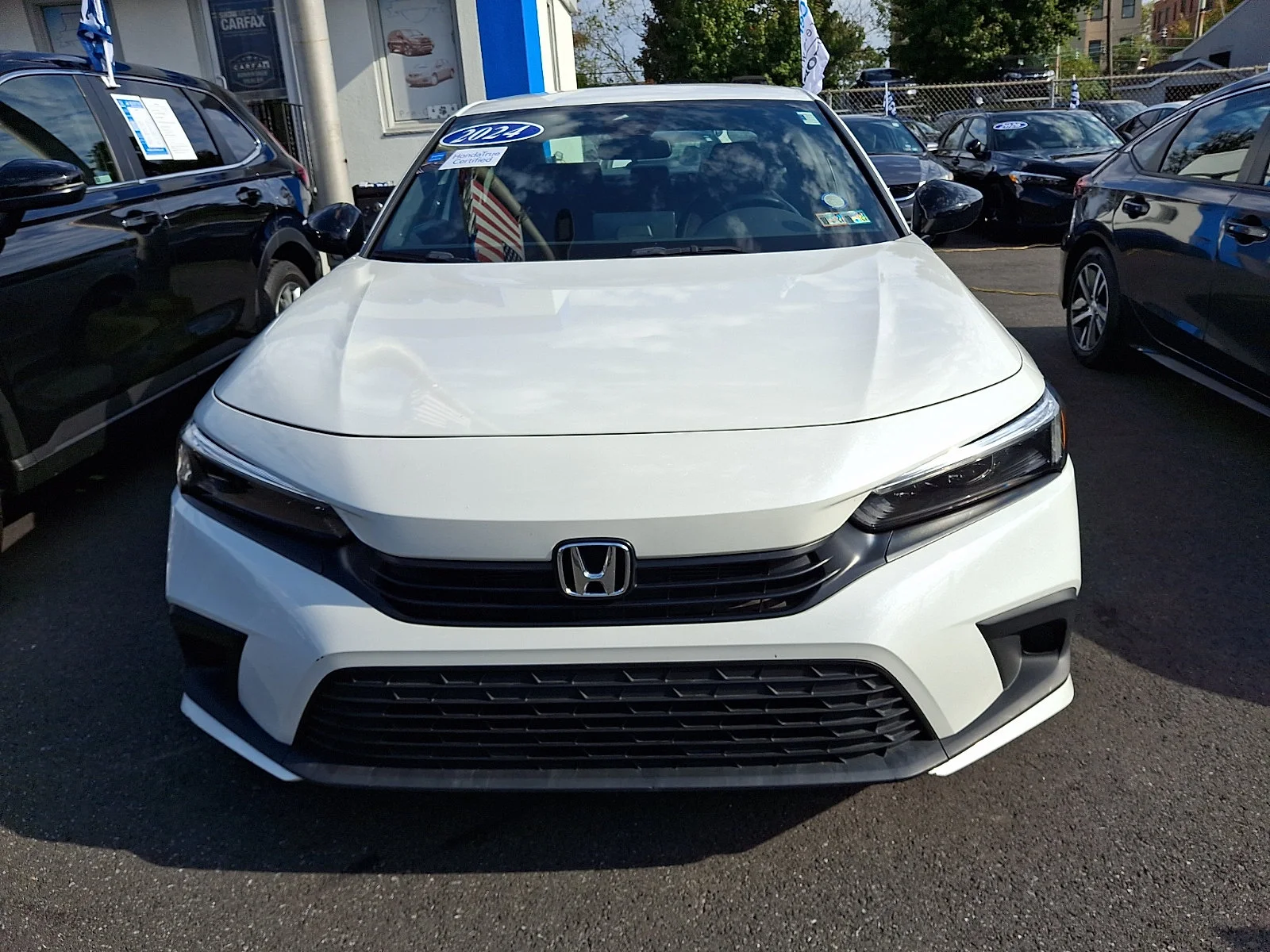 Certified Used 2024 Platinum White Pearl Honda Sport image 2