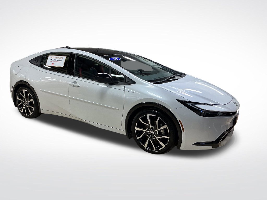 Used 2024 Beige Toyota XSE Premium image 9