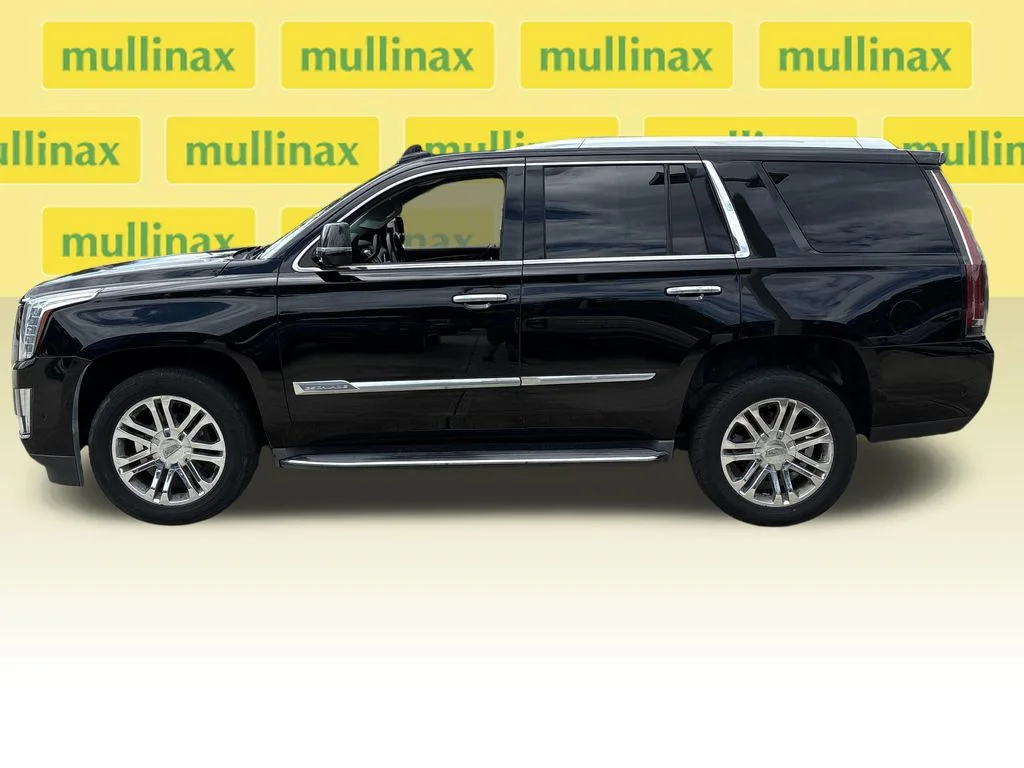 Certified Used 2018 Black Cadillac Base image 15