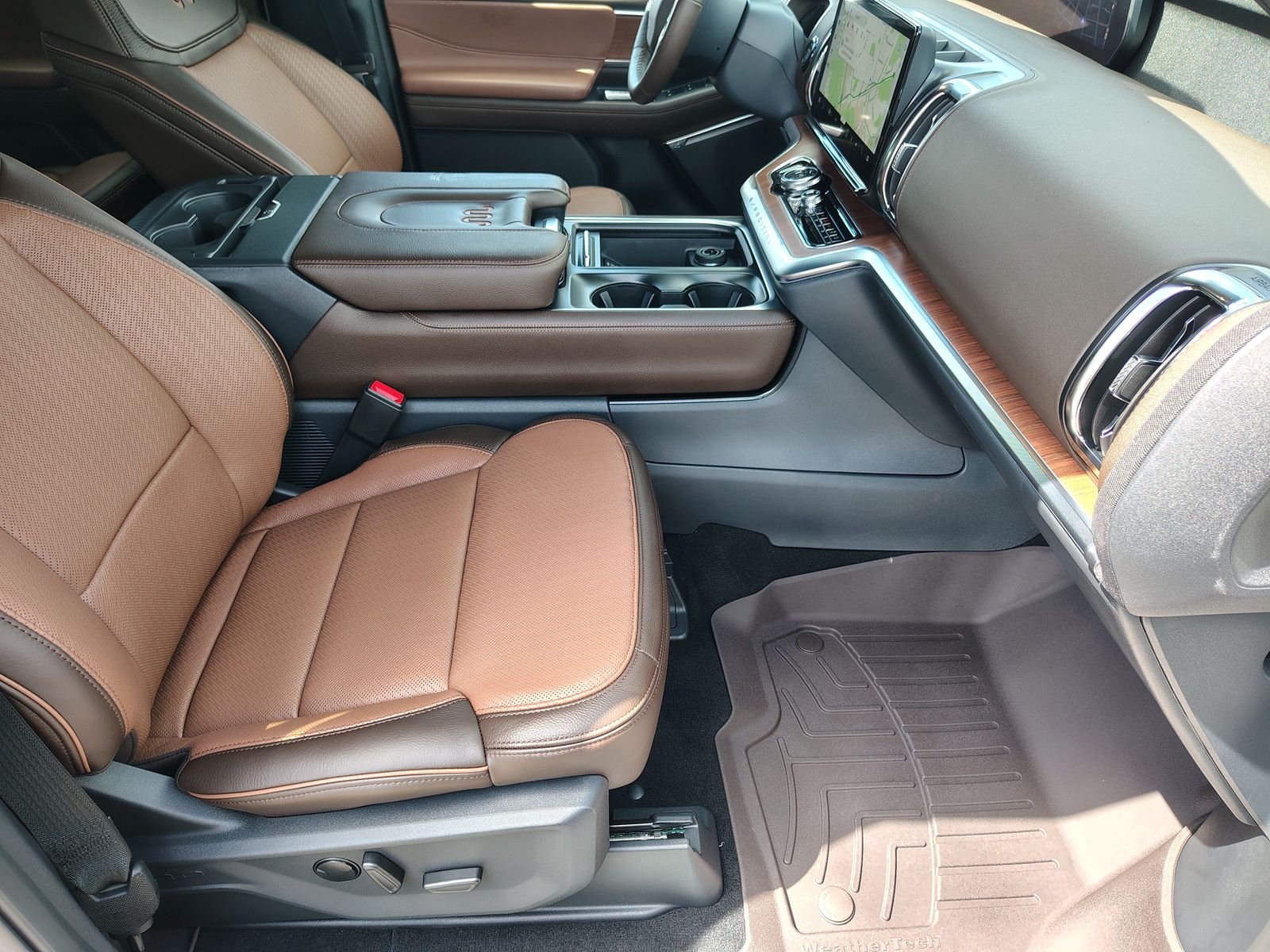 New 2027 Star White Metallic Tri-Coat Ford King Ranch image 29