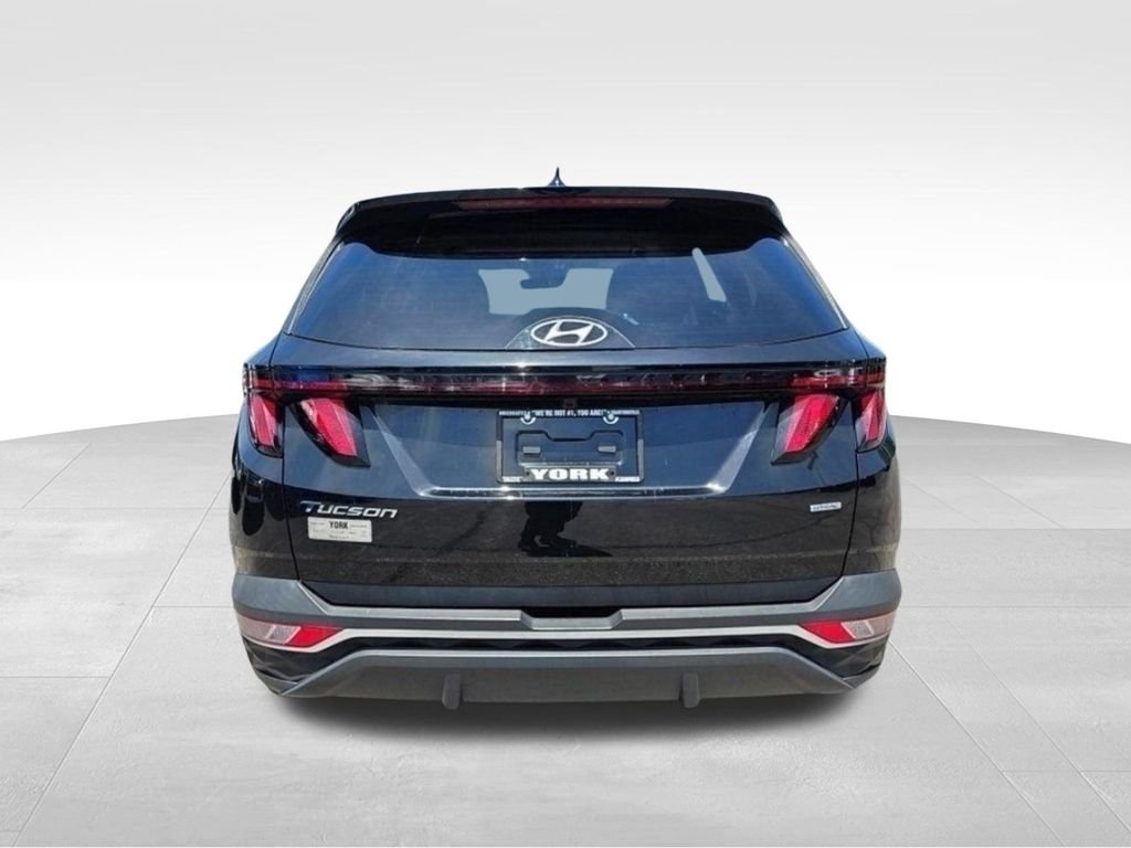 Used 2024 Black Hyundai SEL image 4