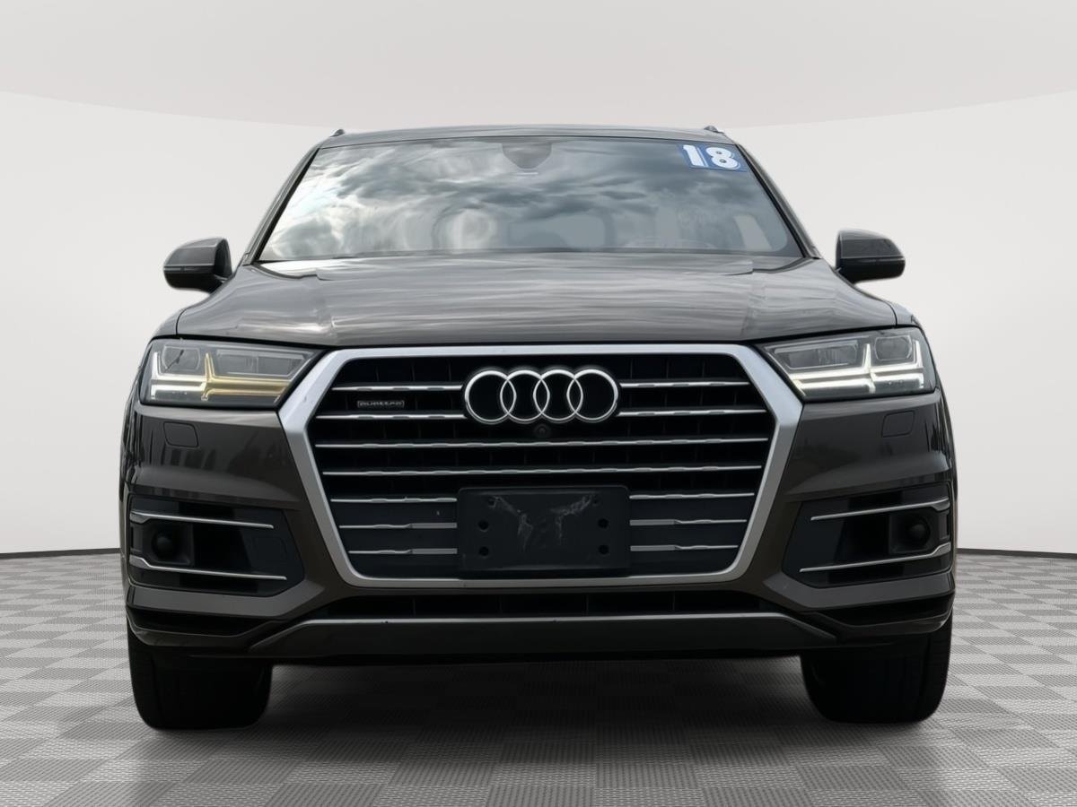 Used 2018 Audi Q7 Prestige with VIN WA1VAAF74JD023489 for sale in Kansas City