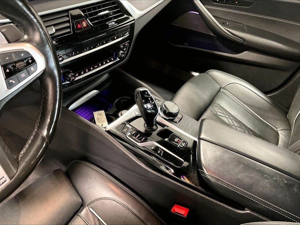 Used 2022 Black BMW M550i xDrive image 20