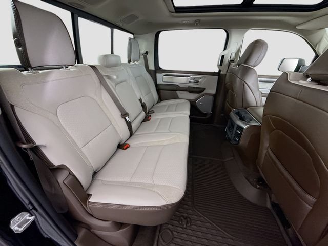 New 2026 Diamond Black Crystal Pearl-Coat Exterior Paint RAM Laramie image 28