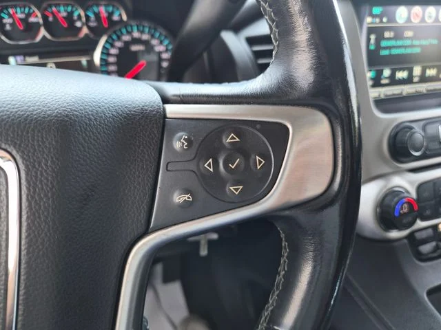 Used 2019 Silver GMC SLE image 19