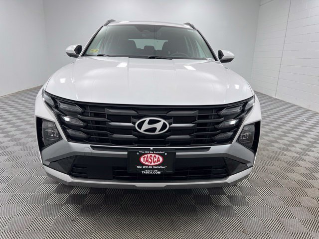 Used 2025 White Pearl Hyundai SEL image 3