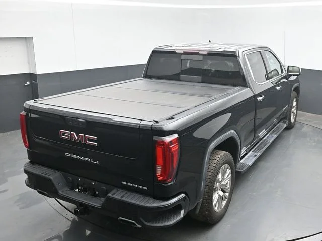 Used 2020 Black GMC Denali image 24
