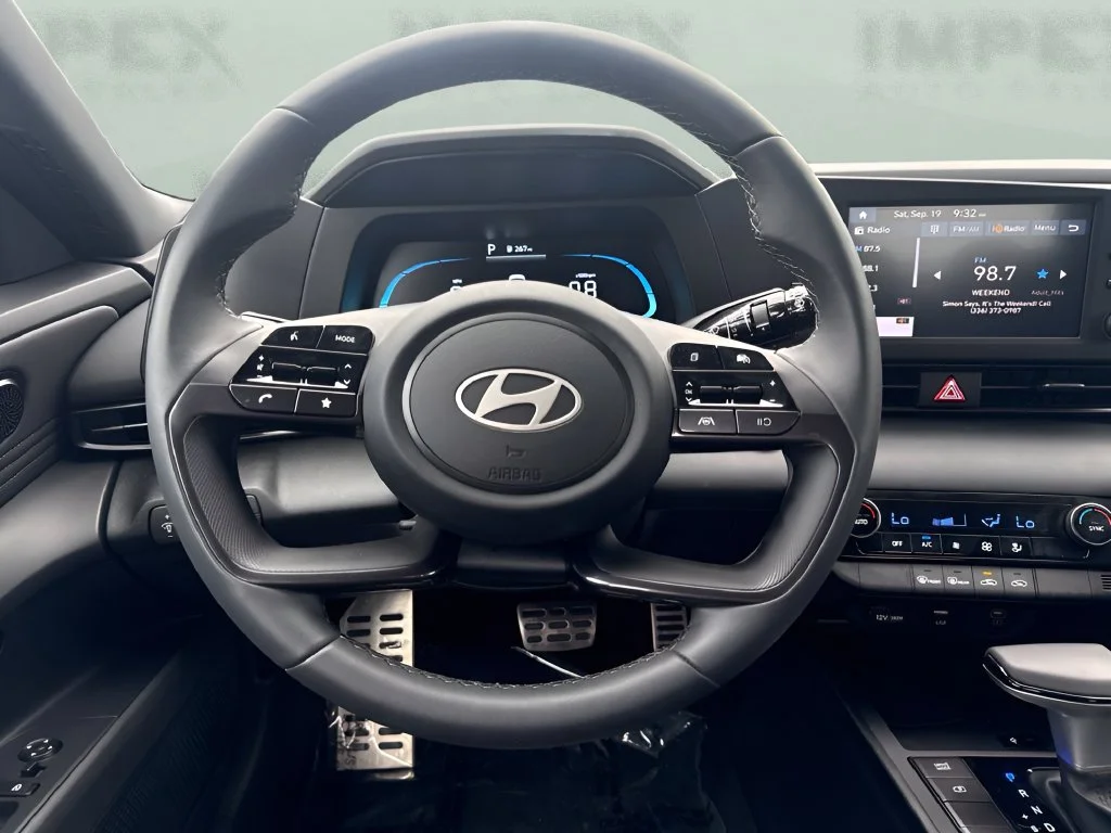 Used 2026 White Hyundai SEL Sport image 12