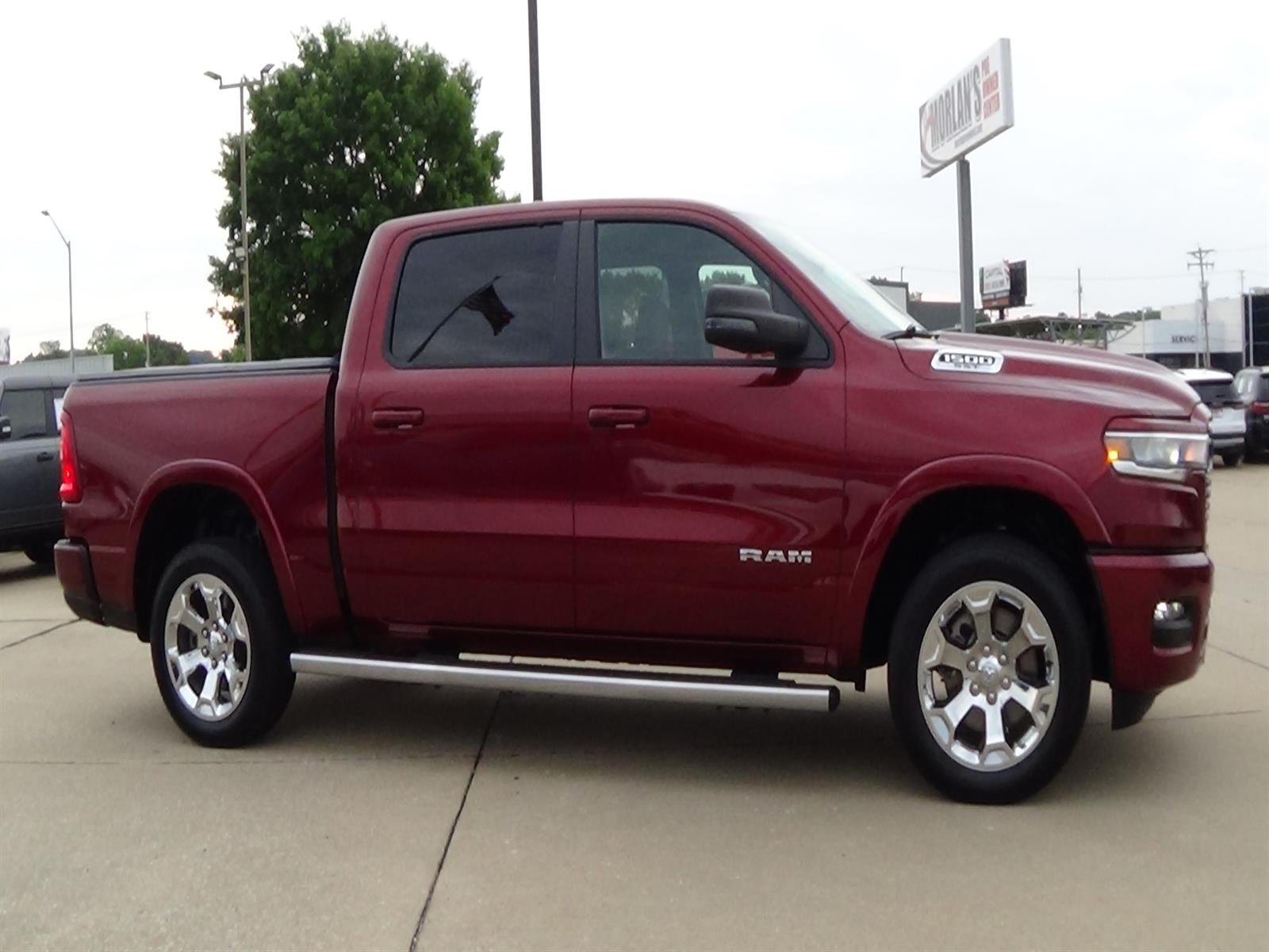 Used 2025 Delmonico Red Pearl Coat (prv) RAM Big Horn image 5