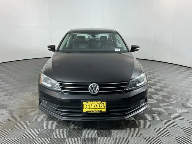 Used 2016 Black Uni Volkswagen 1.8T SEL image 2