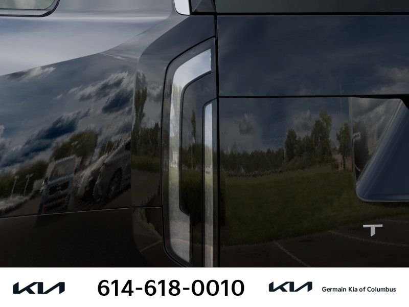 New 2027 Black Kia LX image 14