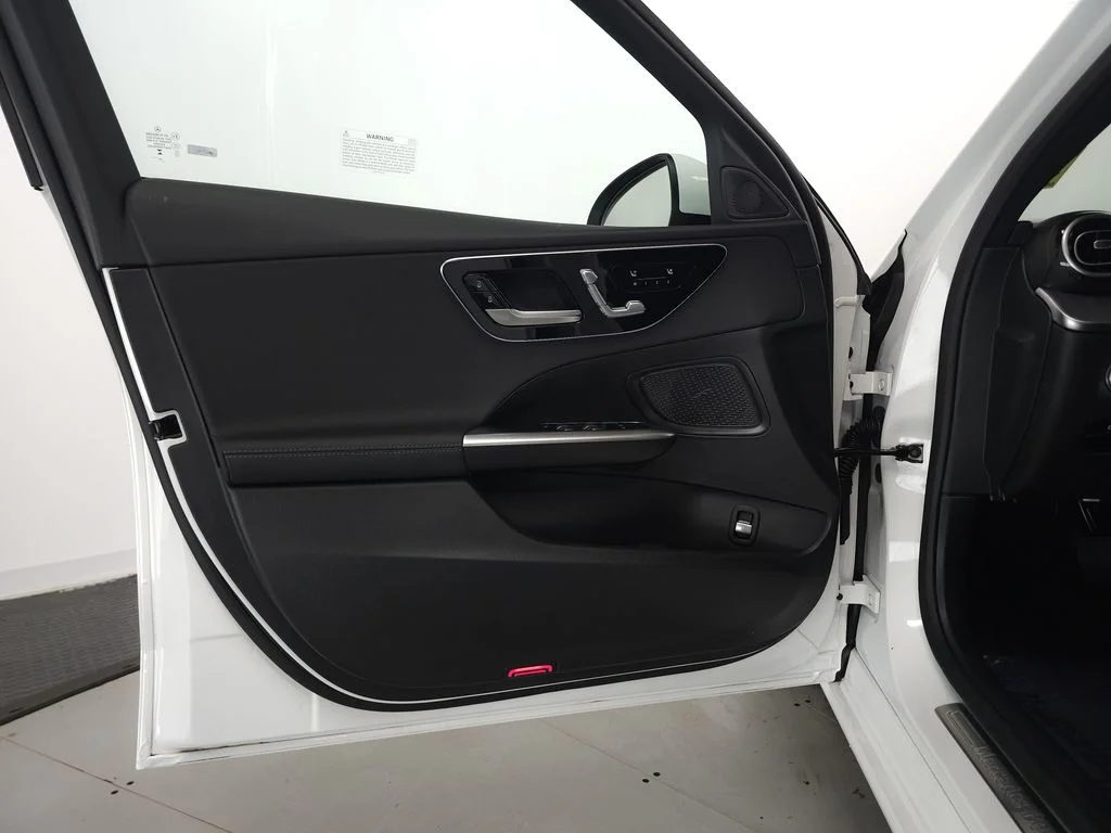 Certified Used 2026 Polar White Mercedes-Benz C 300 image 5