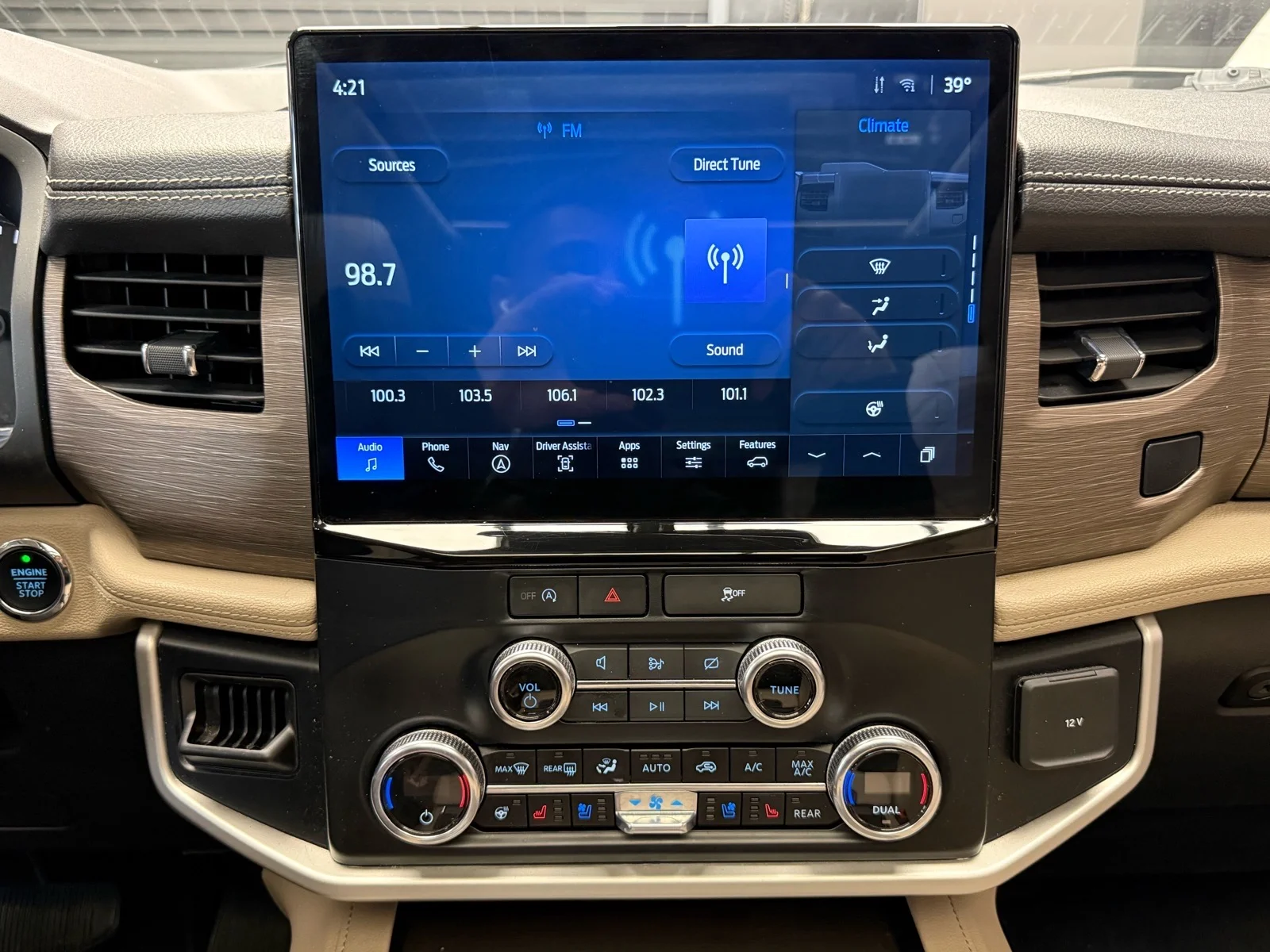 2024 Ford Expedition Limited - Photo 14