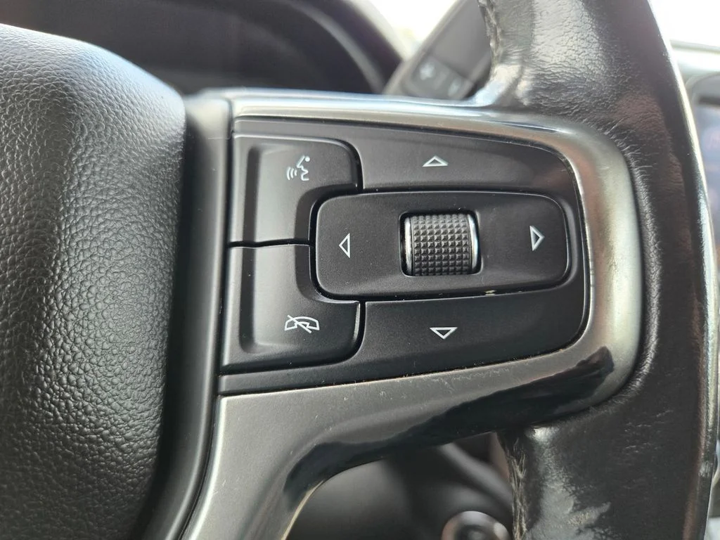 Used 2020 Red Chevrolet LT image 14