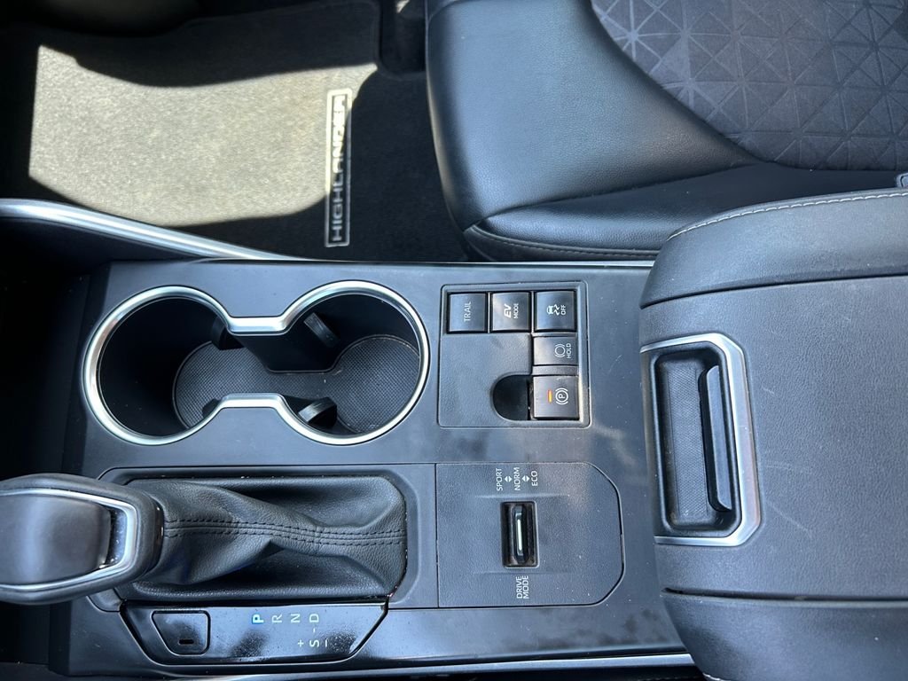 Used 2024 Black Toyota XLE image 23