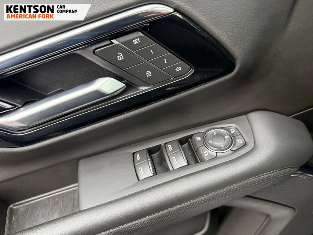 2025 Chevrolet Suburban High Country - Photo 23