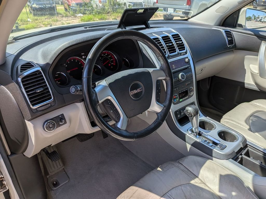 Used 2008 White GMC SLT-1 image 31