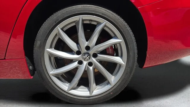 Used 2024 Alfa Rosso Alfa Romeo Ti image 41