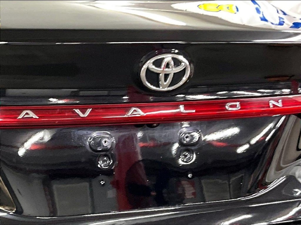 Certified Used 2021 Black Toyota XLE image 27