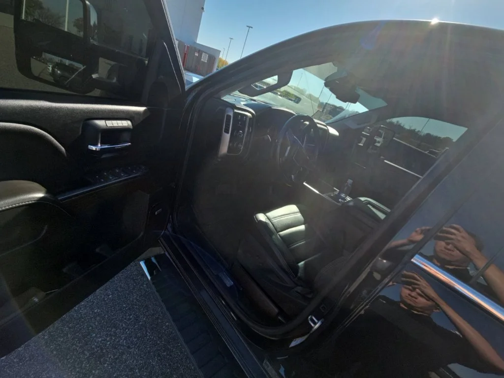 Used 2018 Black GMC Denali image 7