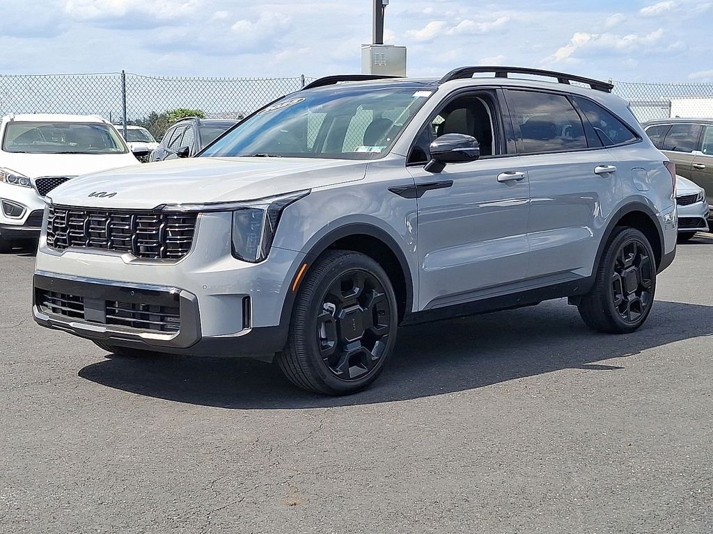 Certified Used 2025 Gray Kia X-Line EX image 3