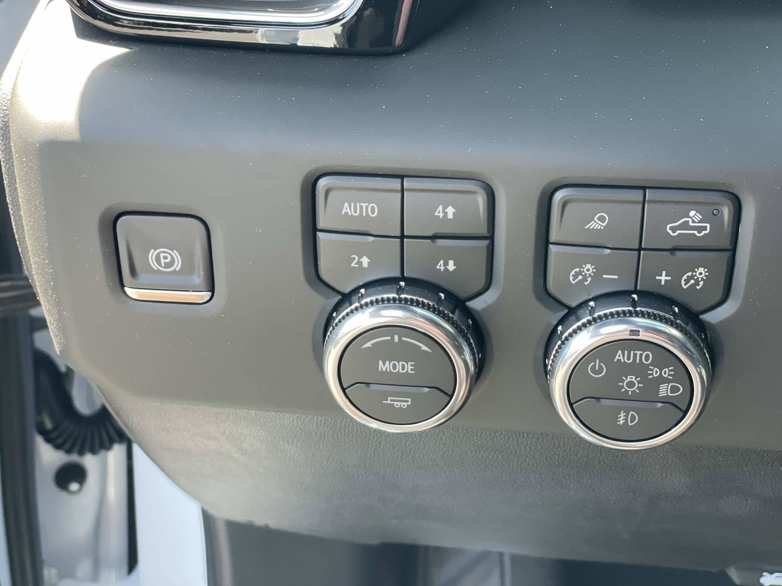 New 2026 Glacier White Tricoat GMC Denali image 18