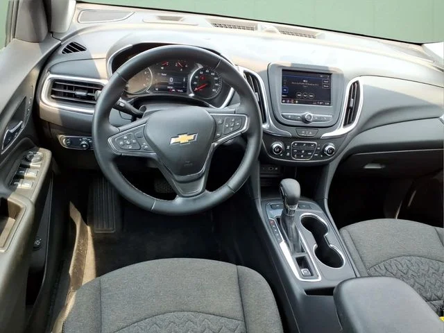 Used 2024 White Chevrolet LT image 17